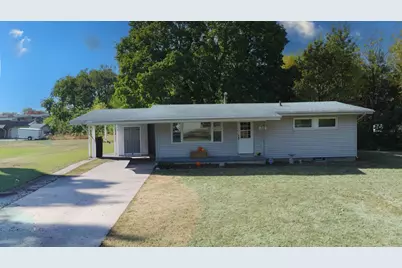 316 N Hartwell Street, Gilman, IL 60938 - Photo 2