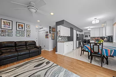 209 Alpine Drive, Vernon Hills, IL 60061 - Photo 6