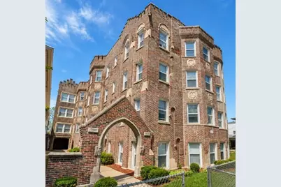 7914 S Dobson Avenue, Chicago, IL 60619 - Photo 2