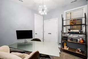 2442 W Madison St, Chicago, IL 60612 - Photo 20