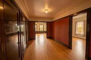 953 E Hyde Park Blvd, Chicago, IL 60615 - Photo 4
