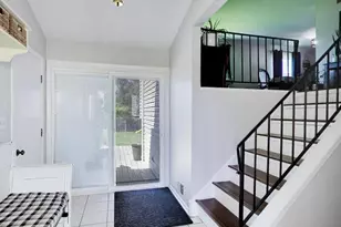 1180 Sunbury Rd, South Elgin, IL 60177 - Photo 2