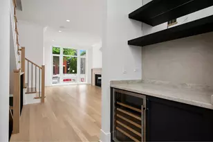2228 N Southport Ave, Chicago, IL 60614 - Photo 4