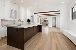 2228 N Southport Ave, Chicago, IL 60614 - Photo 8