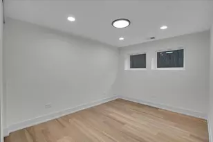 4036 W Warwick Ave, Chicago, IL 60641 - Photo 34