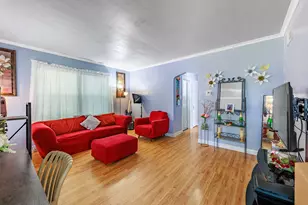 389 W 12th St, Chicago Heights, IL 60411 - Photo 4