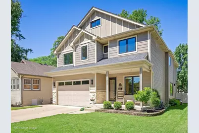 452 S Harvard Avenue, Villa Park, IL 60181 - Photo 2