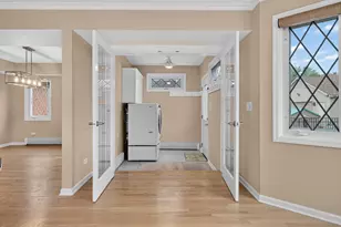 6013 N Emerson St, Rosemont, IL 60018 - Photo 10
