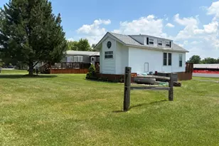 2795 E 28th Rd Lot 396, Seneca, IL 61360 - Photo 1