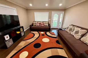 1140 S Van Buren Ave, Des Plaines, IL 60018 - Photo 4