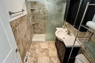 1140 S Van Buren Ave, Des Plaines, IL 60018 - Photo 8