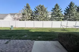 1172 Rose Dr, Sycamore, IL 60178 - Photo 26