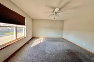 1172 Rose Dr, Sycamore, IL 60178 - Photo 14
