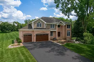 25549 N Broken Bow Pass, Barrington, IL 60010 - Photo 1