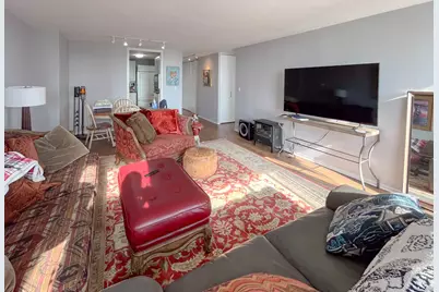 1660 N Lasalle Drive #1608, Chicago, IL 60614 - Photo 4