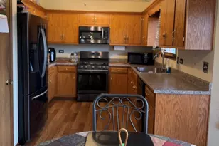 216 Highland Rd, Matteson, IL 60443 - Photo 8