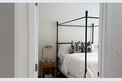 1 E 8th Street #1019, Chicago, IL 60605 - Photo 6