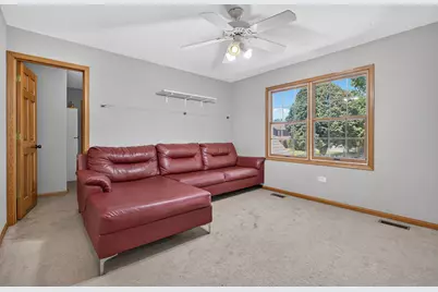 938 Stonehaven Court, Elgin, IL 60124 - Photo 34