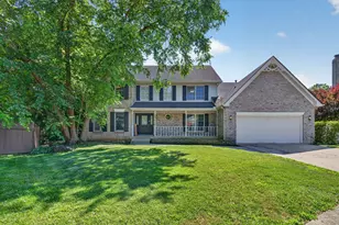 938 Stonehaven Ct, Elgin, IL 60124 - Photo 2