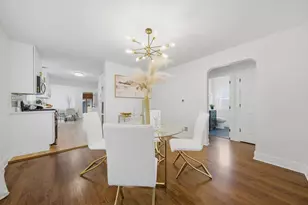 8801 S Clyde Ave, Chicago, IL 60617 - Photo 6