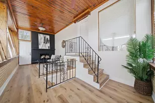 8801 S Clyde Ave, Chicago, IL 60617 - Photo 14