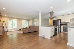 245 Montclare Ln, Wood Dale, IL 60191 - Photo 10