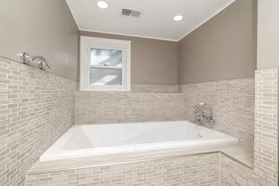 245 Montclare Lane, Wood Dale, IL 60191 - Photo 24