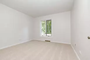 245 Montclare Ln, Wood Dale, IL 60191 - Photo 18