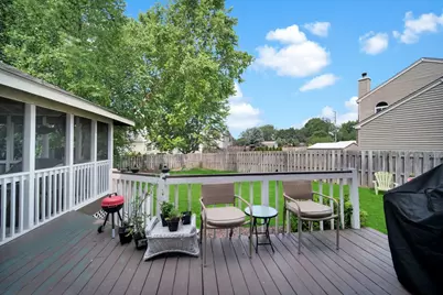 4245 Peartree Drive, Lake in the Hills, IL 60156 - Photo 18