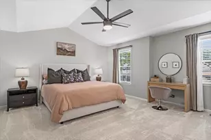 1325 Deerfield Ln, Bartlett, IL 60103 - Photo 16