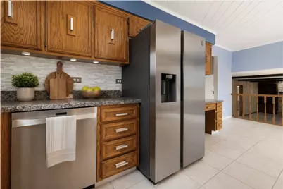1939 E 170th Place, South Holland, IL 60473 - Photo 4