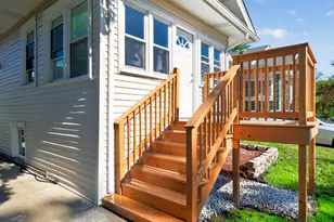 1906 S 17th Ave, Maywood, IL 60153 - Photo 4