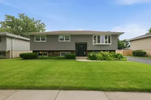 507 S Princeton Ave, Itasca, IL 60143 - Photo 1