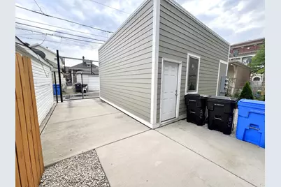 4853 W Nelson Street #G, Chicago, IL 60641 - Photo 12