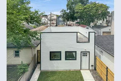 1728 N Sawyer Avenue #Rear, Chicago, IL 60647 - Photo 14