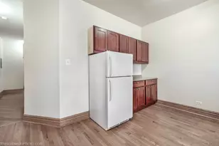 1165 E 54th St, Chicago, IL 60637 - Photo 12