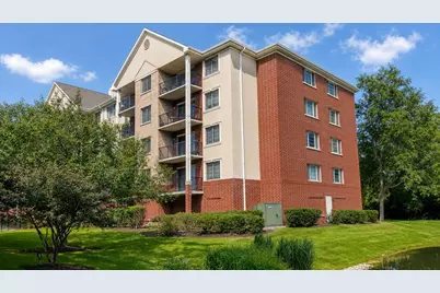 2301 Oakmont Way #502, Darien, IL 60561 - Photo 2