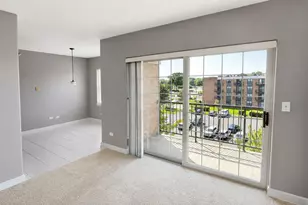 2301 Oakmont Way, Darien, IL 60561 - Photo 14