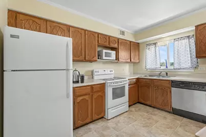 3256 Sanders Road #4E, Northbrook, IL 60062 - Photo 10
