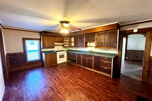 104 N Memorial St, Ohio, IL 61349 - Photo 8