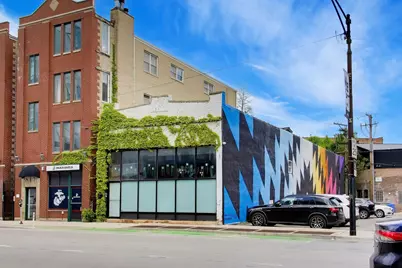 815 N Milwaukee Avenue, Chicago, IL 60642 - Photo 2