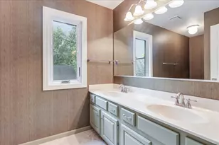 244 Hickory Ln, Lake Barrington, IL 60010 - Photo 22