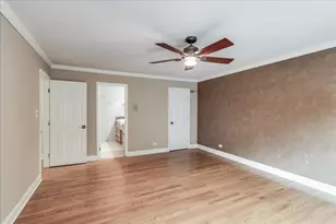 244 Hickory Ln, Lake Barrington, IL 60010 - Photo 16