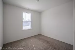 930 Fitzwilliam Wy, North Aurora, IL 60542 - Photo 26