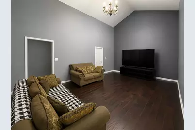 2206 Capri Avenue, Joliet, IL 60436 - Photo 4