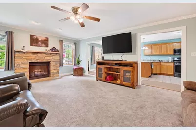673 Bayfield Drive, Dekalb, IL 60115 - Photo 2