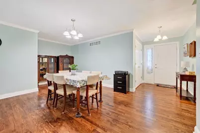 673 Bayfield Drive, Dekalb, IL 60115 - Photo 4