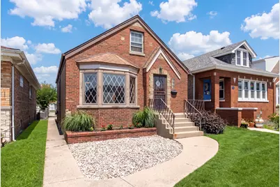 5950 W Foster Avenue, Chicago, IL 60630 - Photo 1