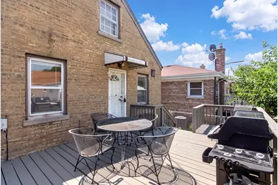 5950 W Foster Avenue, Chicago, IL 60630 - Photo 20