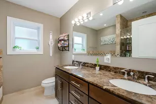 2849 N Ashland Ave, Chicago, IL 60657 - Photo 12